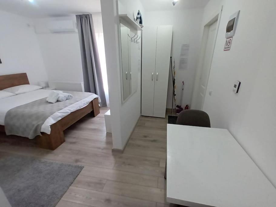 Old Town Studio 2 Apartment Nr 4 Бая Маре Екстериор снимка